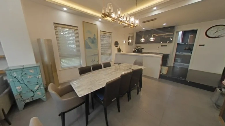 Blue Mountain Beauty Tree - View 10