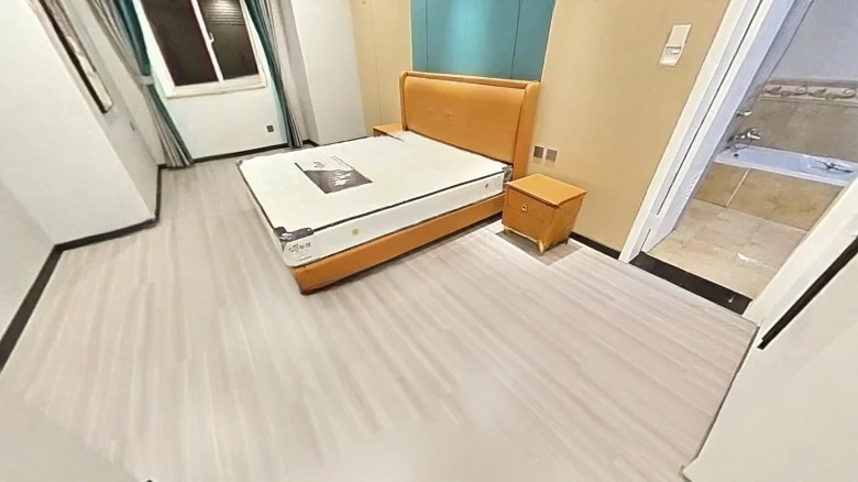 Tongyi Road - View 2