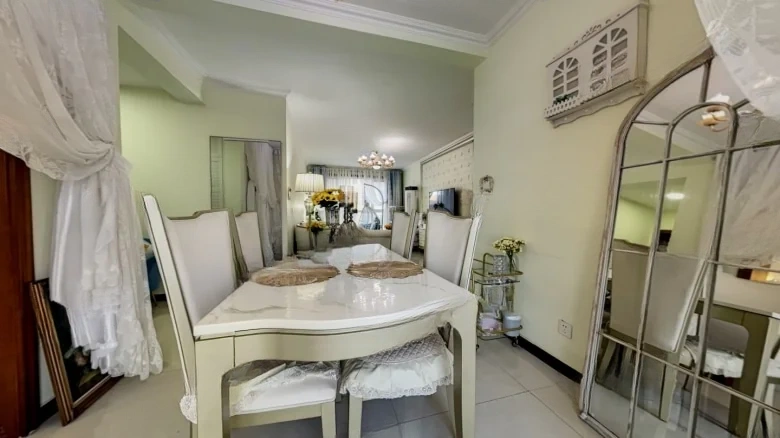 Poly Garden Rose Garden - View 4