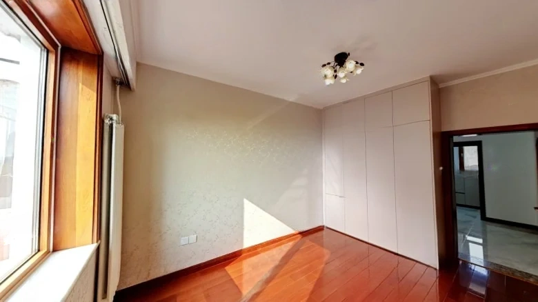 Lin School Central Li - View 3