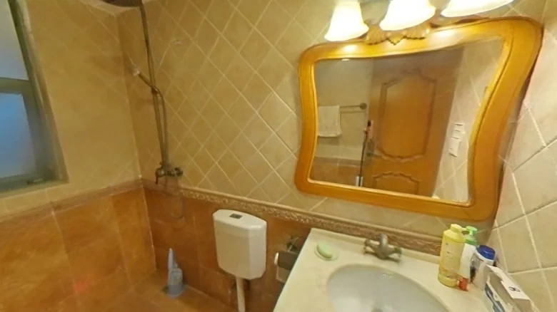 Elegant Abode Garden - View 9