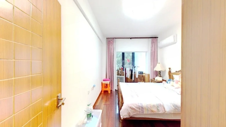 Qinlan Elegance Residence - View 3