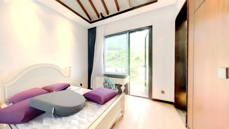 Inkstream Lake - View 3