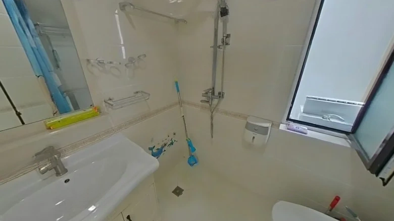 Ocean Plaza - View 6