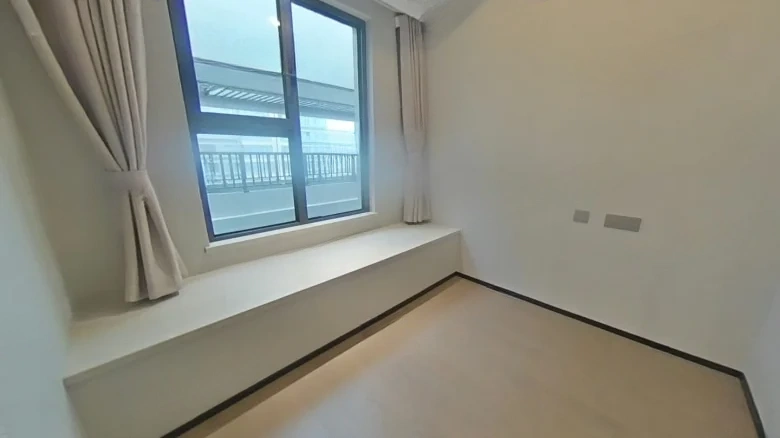 Golden Land Urban Peak Model - View 4