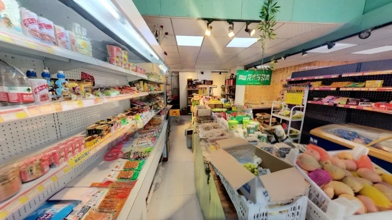 Deep Blue Apartments - View 6