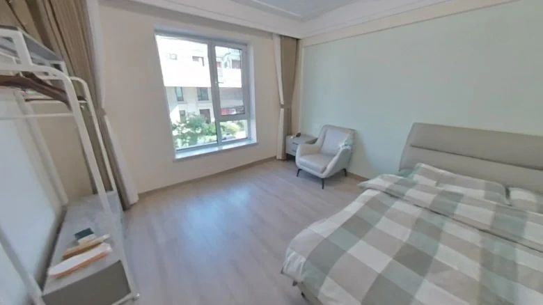 Outstanding Isle Sea - View 3