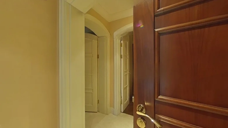 Reserve Mansion - View 20