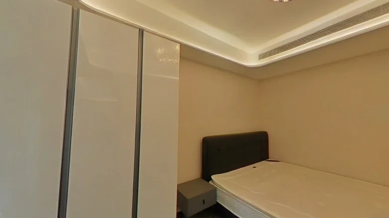 Lakeside Heaven Elegance - View 4