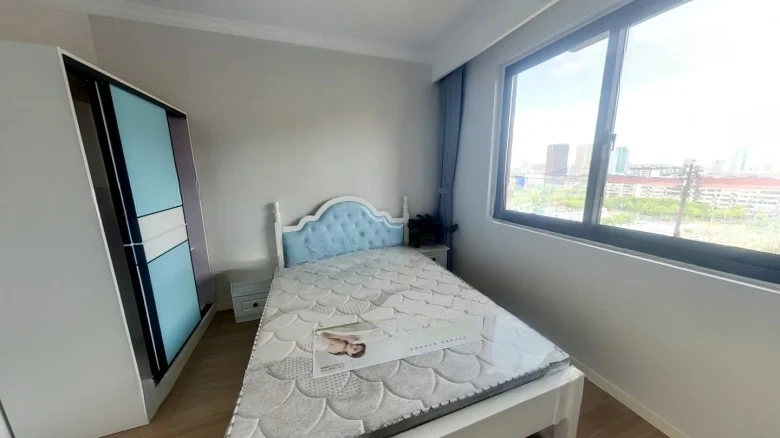 Bright Garden - View 3