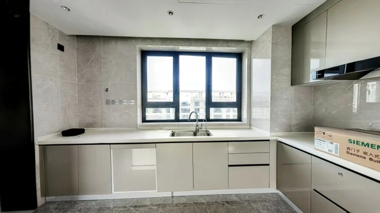 China Sea Tianzhuan - View 8