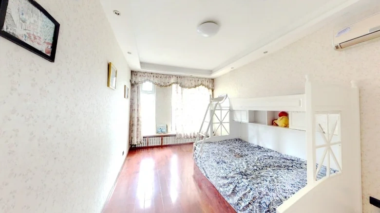 Zhonghai Rhine Eastern Mansion - View 2