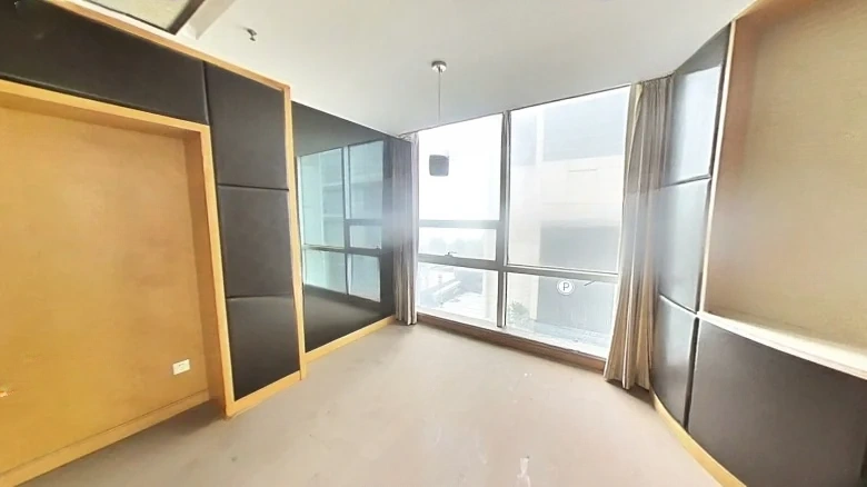 Hua Yin Tower - View 4