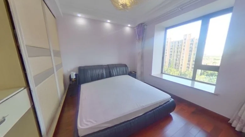 One Pearl Manchun Phase 4 Apartment - View 4