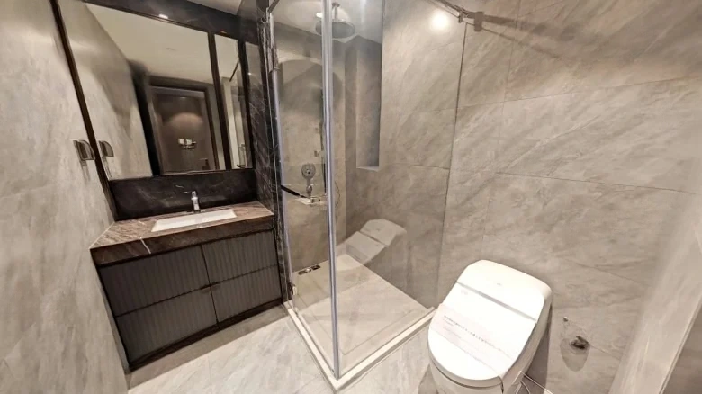 IFC International Finance Center Residence - View 14