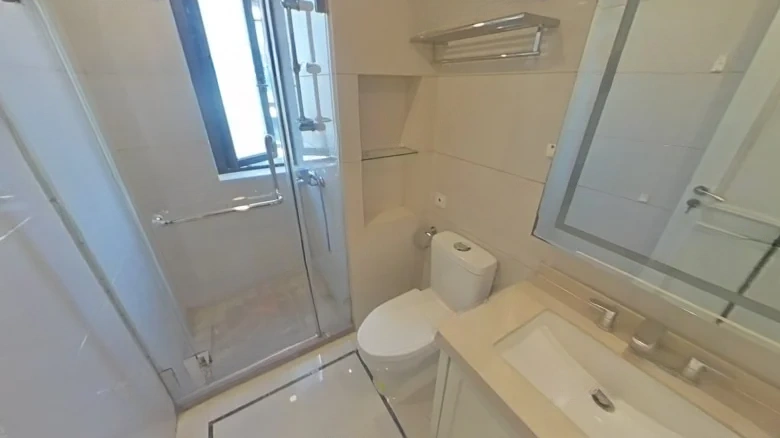 Rongshuo Riverfront City Water Lavender轩lantern in this case doesn't directly translate as a common English word but is kept to maintain the style of a place or building name. Thus, it can be presented as - View 8