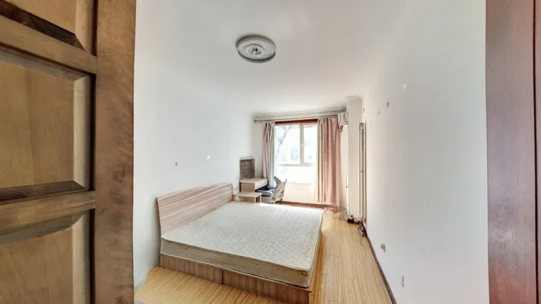 Poly Western Hills Forest Language - View 2