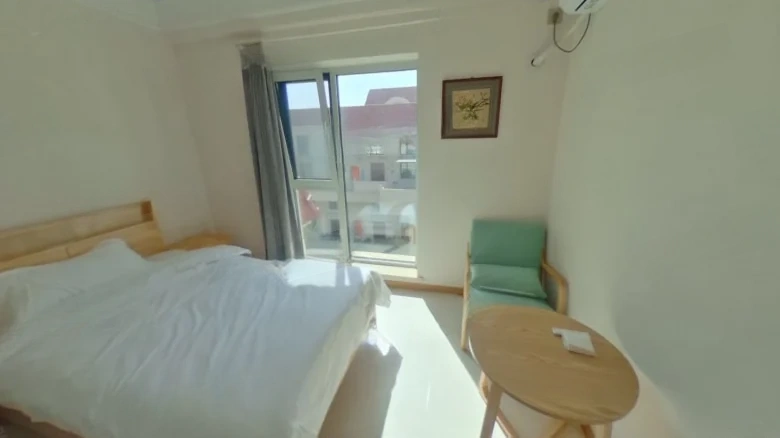 Outstanding Island Sea - View 2