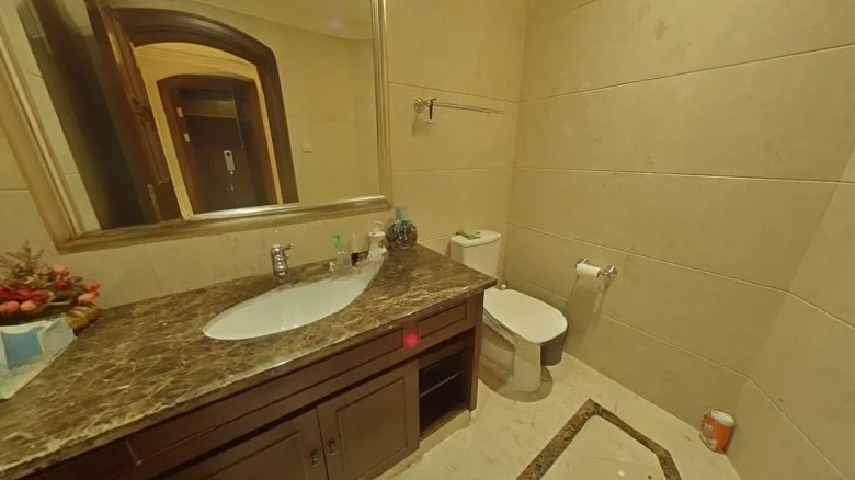 Reserve Mansion - View 16