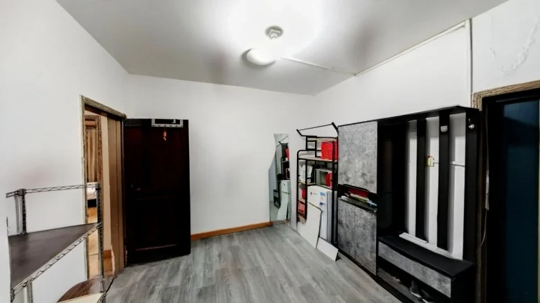 Building National Road 100 Number - View 7