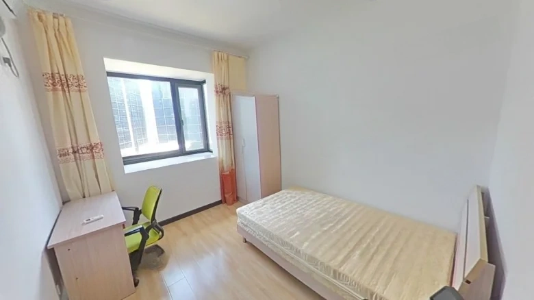 State Trade Blue Sea - View 2