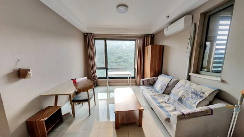 Clear Wind Riverbank - View 4