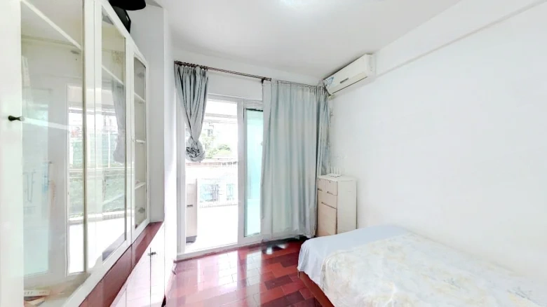 Golden Emperor Garden - View 3