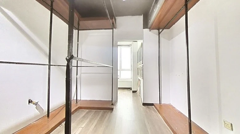 Wanda 39 Carat - View 5