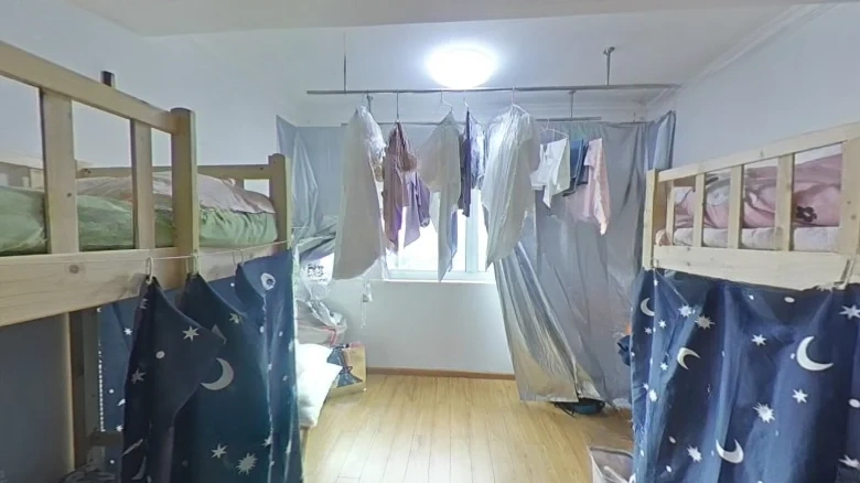 Drum Tower Flower Garden - View 10