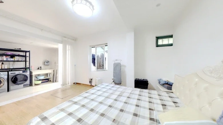 Spring Garden - View 2