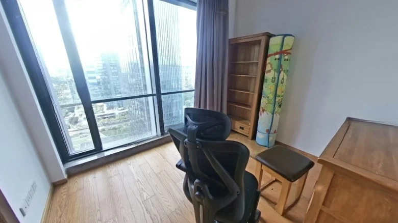 Joy Rui Cloud Top Collection - View 2