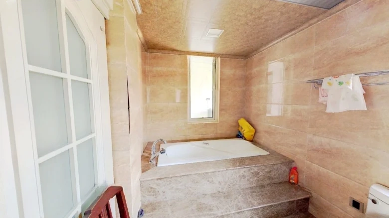 Ninth Garden - View 11