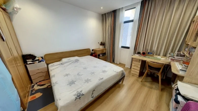 Huangcottage Towerhead - View 3