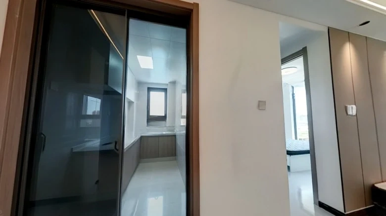 Poly Sky Hub - View 2