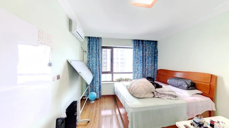 Peninsula Mansion - View 3