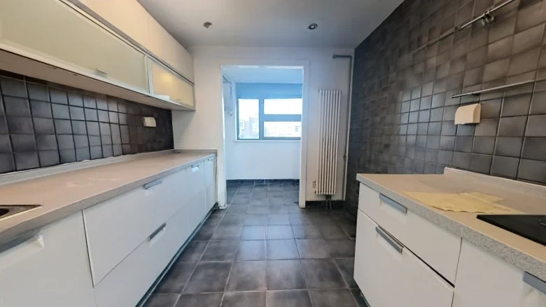 Golf Green Court CLASS - View 10