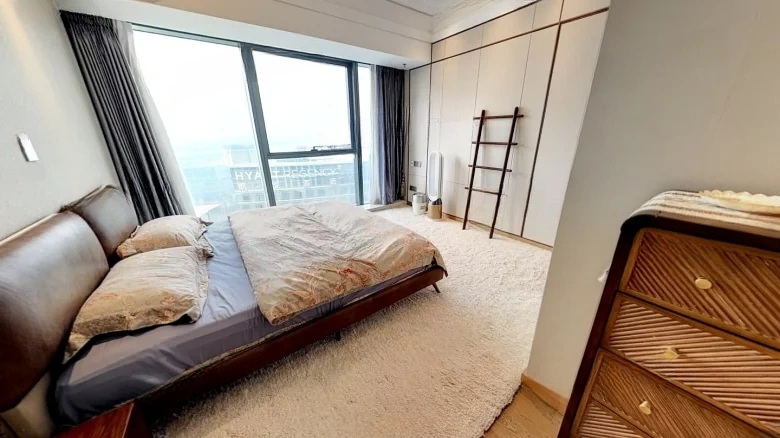 Hoskin Plaza - View 3