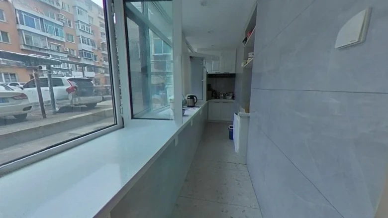 Black Stone Reef Square - View 6