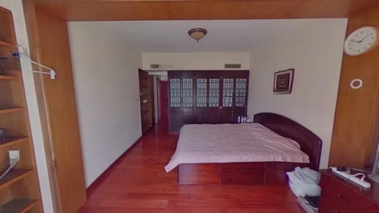 Jin Chen International Apartment - View 3