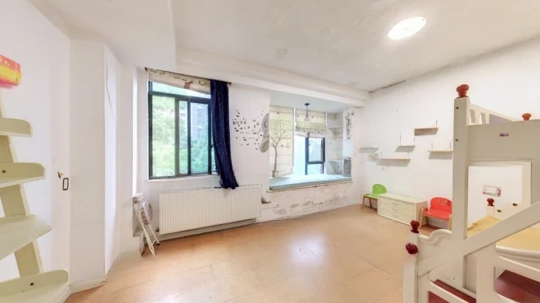 Xi Mountain Convergence View - View 4