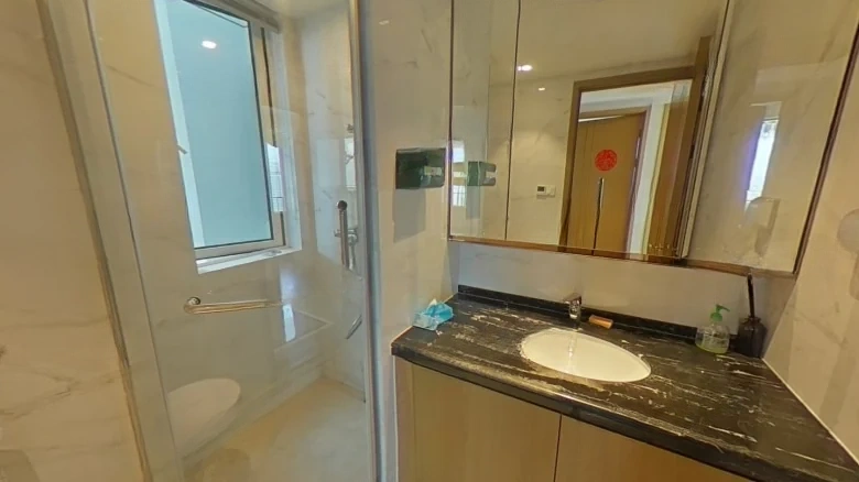 Riverfront Imperial Iris Mansion - View 9