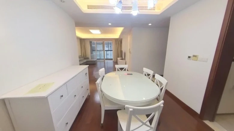 Linglong Bay Gardens Seven and Eight Districts - View 7