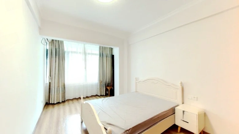 Dongchuan Road - View 3