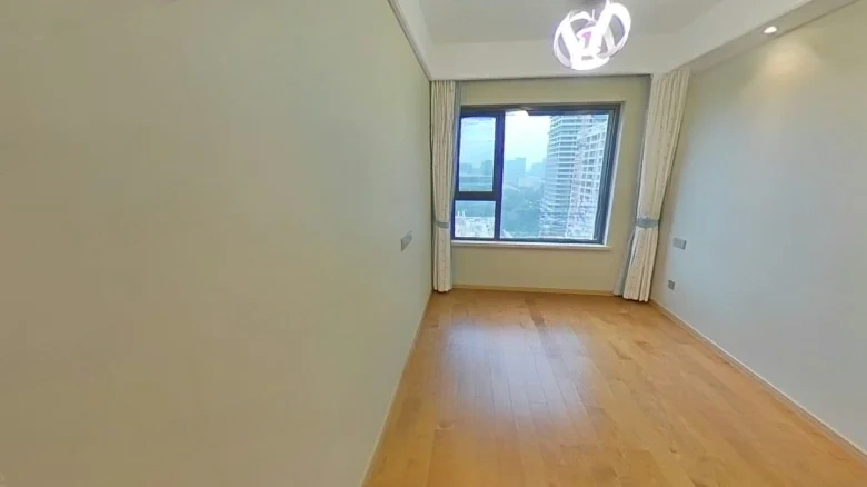 Greenland Jade Radiance - View 3