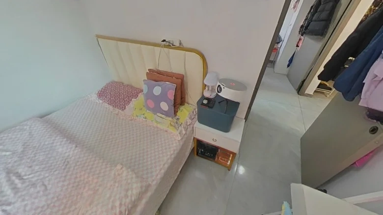 3rd Courtyard, North Street, Sanjiafang District - View 2