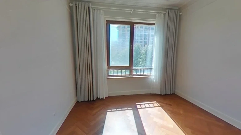 Luxin Tingyun Villa莊 in English would be - View 3