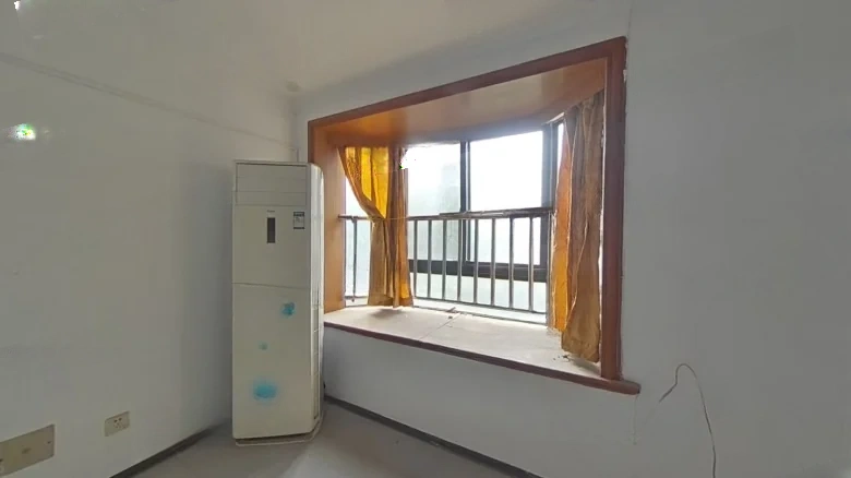 Jingjing Tower - View 11