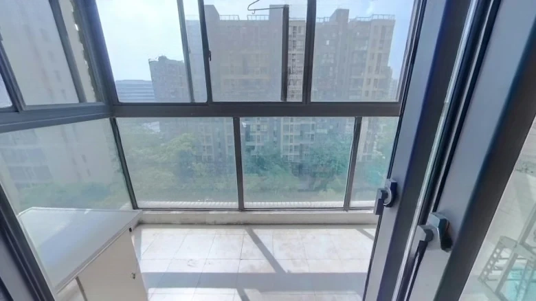 Wanda City Apartments - View 9