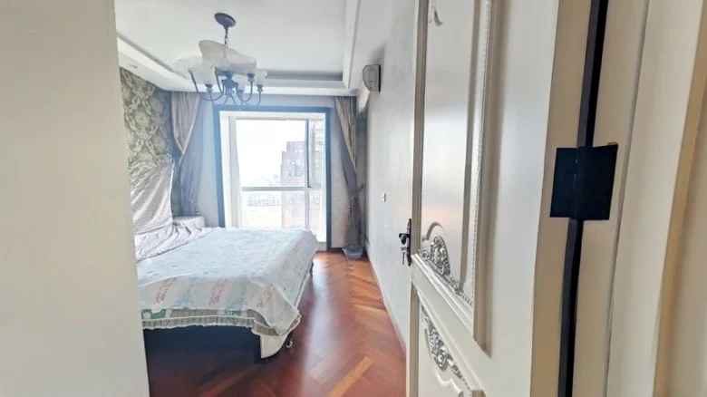 New Territory Plaza - View 4