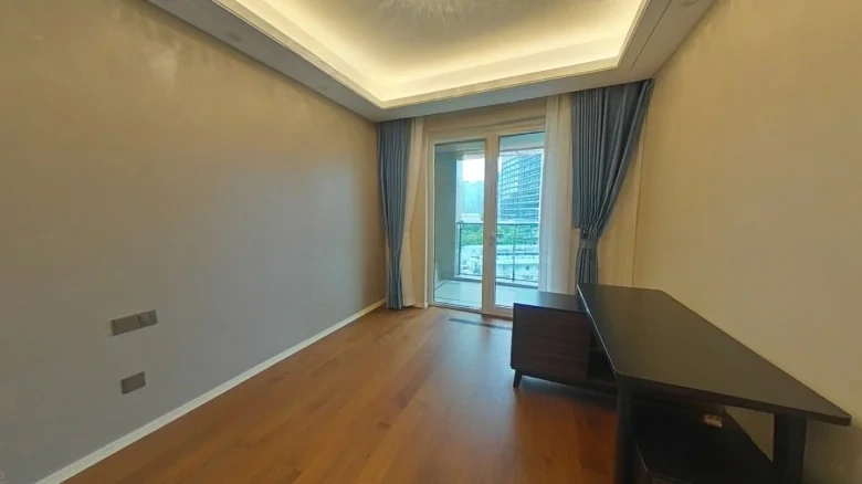 Binjiang Jinmao Mansion - View 2